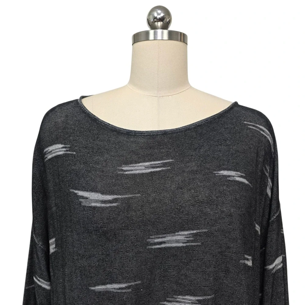Eileen Fisher Long Sleeve Boat Neck Top Charcoal White Ikat Print Size‎ Large